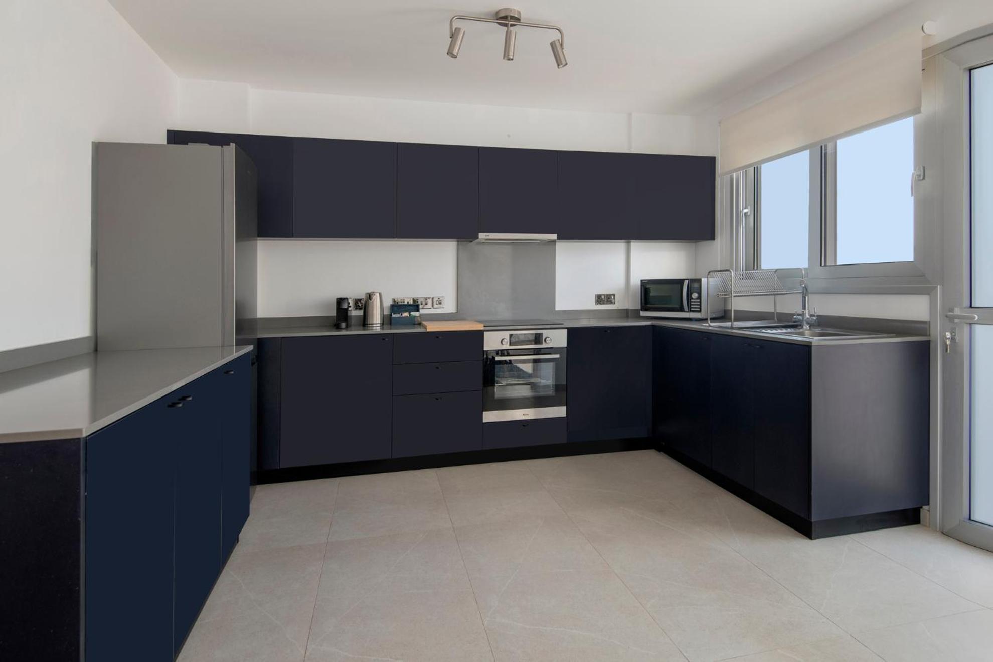 Amazing Two Bedroom Apartment Larnaca Exterior foto